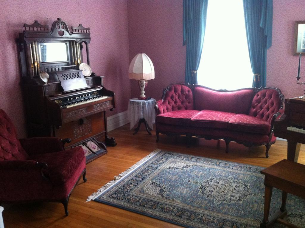 كارثج Grand Avenue Bed And Breakfast المظهر الخارجي الصورة