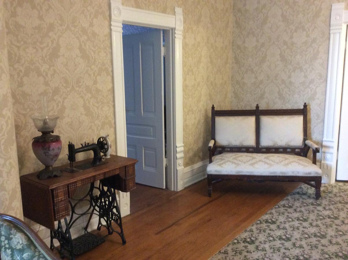 كارثج Grand Avenue Bed And Breakfast المظهر الخارجي الصورة