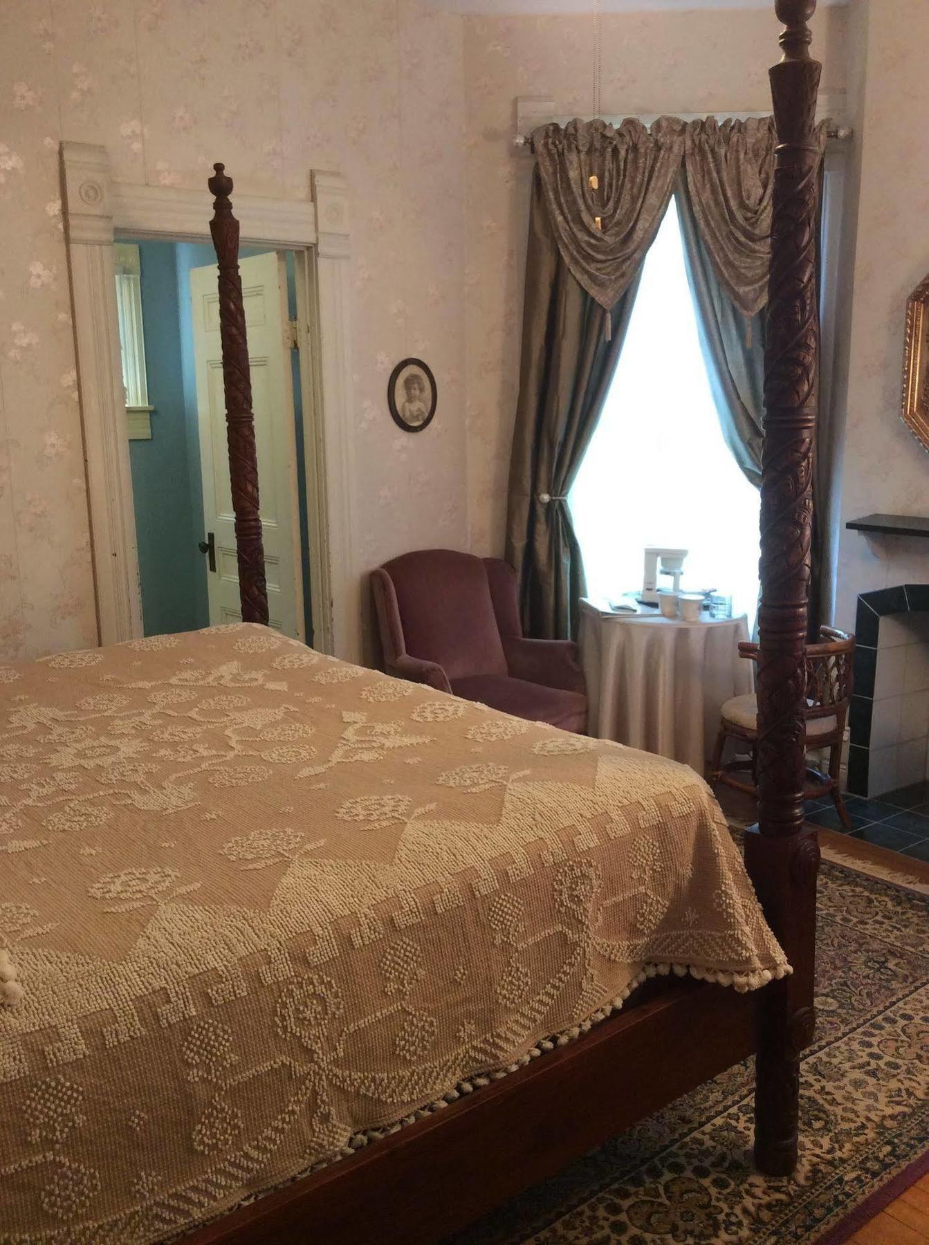 كارثج Grand Avenue Bed And Breakfast المظهر الخارجي الصورة